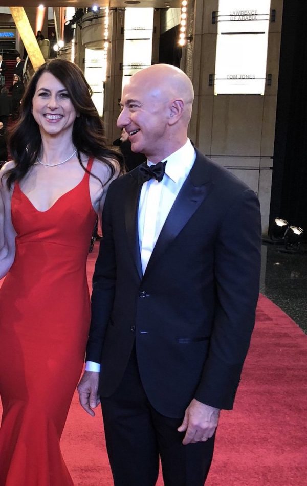 Mackenzie Scott Bezos The Fortune Of The Ex Wife Of The Amazon Founder Digital Global Times 9917